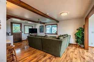 88426 2nd Ave, Florence, OR 97439 - Photo 3