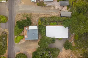 88426 2nd Ave, Florence, OR 97439 - Photo 25