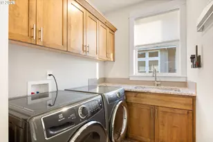 199 SW Alder St, Dundee, OR 97115 - Photo 25