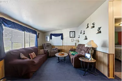 771 SE Hall St, Winston, OR 97496 - Photo 13