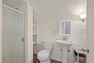357 E St, Independence, OR 97351 - Photo 23