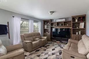 240 NW Jewell Ct, Irrigon, OR 97844 - Photo 5