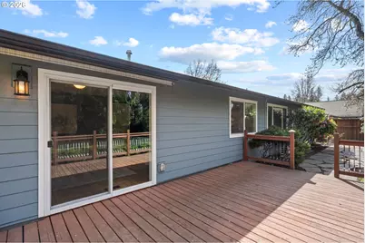 12585 SW 128th Ave, Tigard, OR 97223 - Photo 33