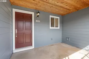 12585 SW 128th Ave, Tigard, OR 97223 - Photo 3