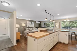 12585 SW 128th Ave, Tigard, OR 97223 - Photo 21