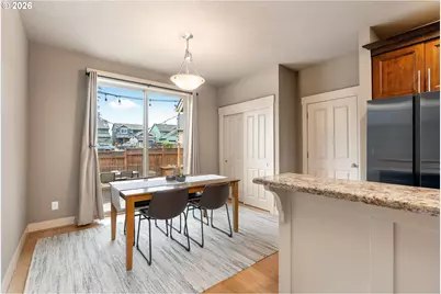 913 Falcon Ct, Hood River, OR 97031 - Photo 13