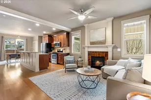 913 Falcon Ct, Hood River, OR 97031 - Photo 3