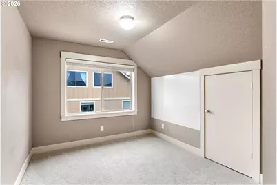 913 Falcon Ct, Hood River, OR 97031 - Photo 29