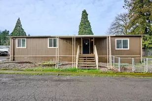 11635 Bunting Ln NE, Aurora, OR 97002 - Photo 1