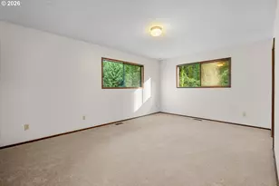 27783 SW Strawberry Hill Dr, Hillsboro, OR 97123 - Photo 17