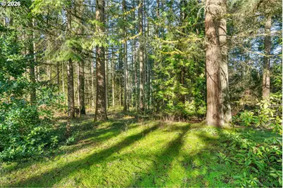 27783 SW Strawberry Hill Dr, Hillsboro, OR 97123 - Photo 41