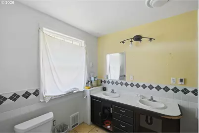 92768 Beaver Creek Ln, Coos Bay, OR 97420 - Photo 19