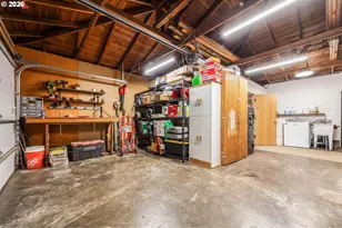 1796 Grove St, Eugene, OR 97404 - Photo 17