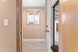 1620 SE 176th Ave, Portland, OR 97233 - Photo 25