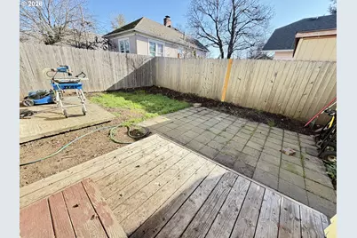 1275 Jefferson St, Eugene, OR 97402 - Photo 17