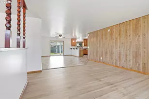 3914 N Kiska St, Portland, OR 97217 - Photo 7