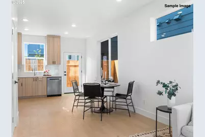 4350 NE Going St, Portland, OR 97218 - Photo 3