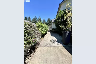 1387 SE Evans Loop, Troutdale, OR 97060 - Photo 43