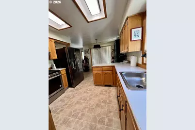 1387 SE Evans Loop, Troutdale, OR 97060 - Photo 17