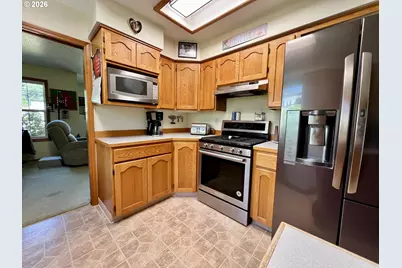 1387 SE Evans Loop, Troutdale, OR 97060 - Photo 15