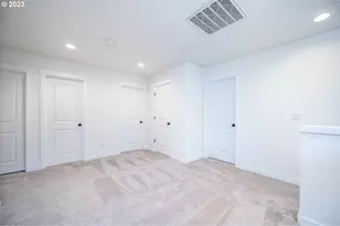 16495 SE Odell Lk Ln, Happy Valley, OR 97086 - Photo 29