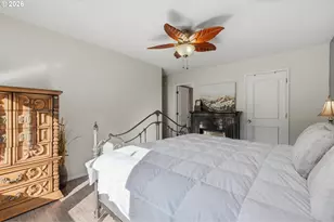 4230 NE 125th Pl, Portland, OR 97230 - Photo 15