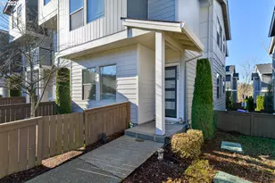 12685 SE Zion St, Damascus, OR 97089 - Photo 3