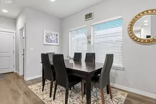 12685 SE Zion St, Damascus, OR 97089 - Photo 9