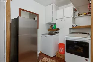 174 N Circle Dr, Tygh Valley, OR 97063 - Photo 9