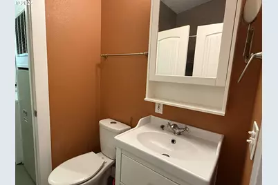 70407 Schumacher Rd, Rainier, OR 97048 - Photo 5