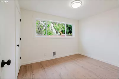 105 NE 94th Ave, Vancouver, WA 98664 - Photo 11