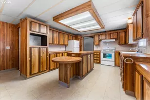 100 SW 195th Ave, Beaverton, OR 97006 - Photo 7