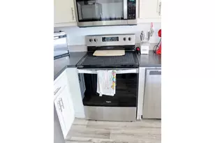 3555 S Pacific Hwy, Medford, OR 97501 - Photo 11