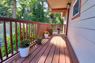 1676 SE 3rd St, Astoria, OR 97103 - Photo 5