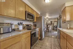 1680 SE 52nd Ave, Hillsboro, OR 97123 - Photo 11