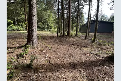 Summerbell Dr #Lot 7, Florence, OR 97439 - Photo 9