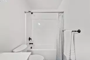 262 NW Par Ave, Madras, OR 97741 - Photo 17