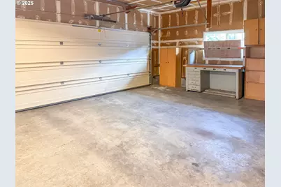 221 Musser St, Brookings, OR 97415 - Photo 31