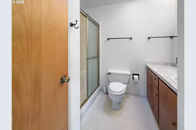 221 Musser St, Brookings, OR 97415 - Photo 17