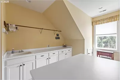 1221 SW Forest Meadows Way, Lake Oswego, OR 97034 - Photo 31