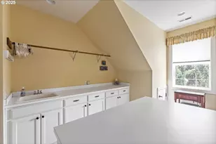 1221 SW Forest Meadows Way, Lake Oswego, OR 97034 - Photo 31