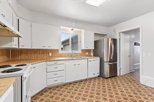 2945 6th St, Baker City, OR 97814 - Photo 9