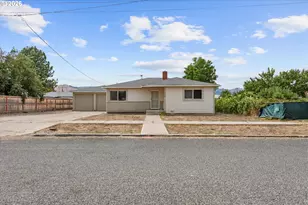2945 6th St, Baker City, OR 97814 - Photo 45