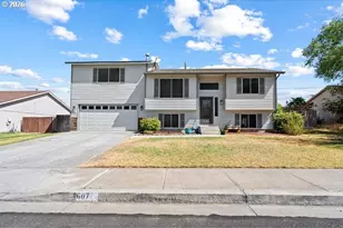 607 E Autumn Ave, Hermiston, OR 97838 - Photo 3