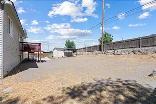 607 E Autumn Ave, Hermiston, OR 97838 - Photo 35