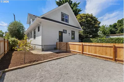 4054 N Missouri Ave, Portland, OR 97227 - Photo 35