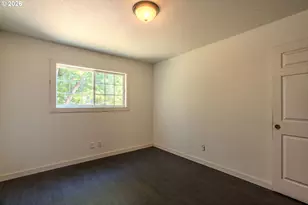 2350 SE 121st Ave, Portland, OR 97216 - Photo 33