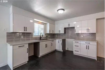 2350 SE 121st Ave, Portland, OR 97216 - Photo 11