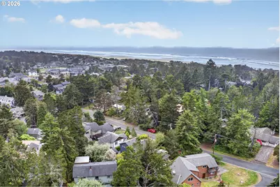 532 4th St, Manzanita, OR 97130 - Photo 27