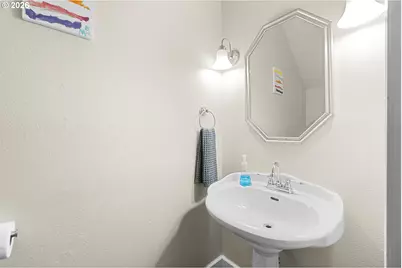 8528 SE Woodstock Blvd, Portland, OR 97266 - Photo 17